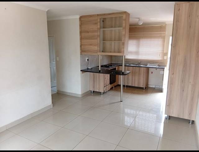 3 BEDROOM HOUSE FOR SALE IN DAWN PARK EXT
